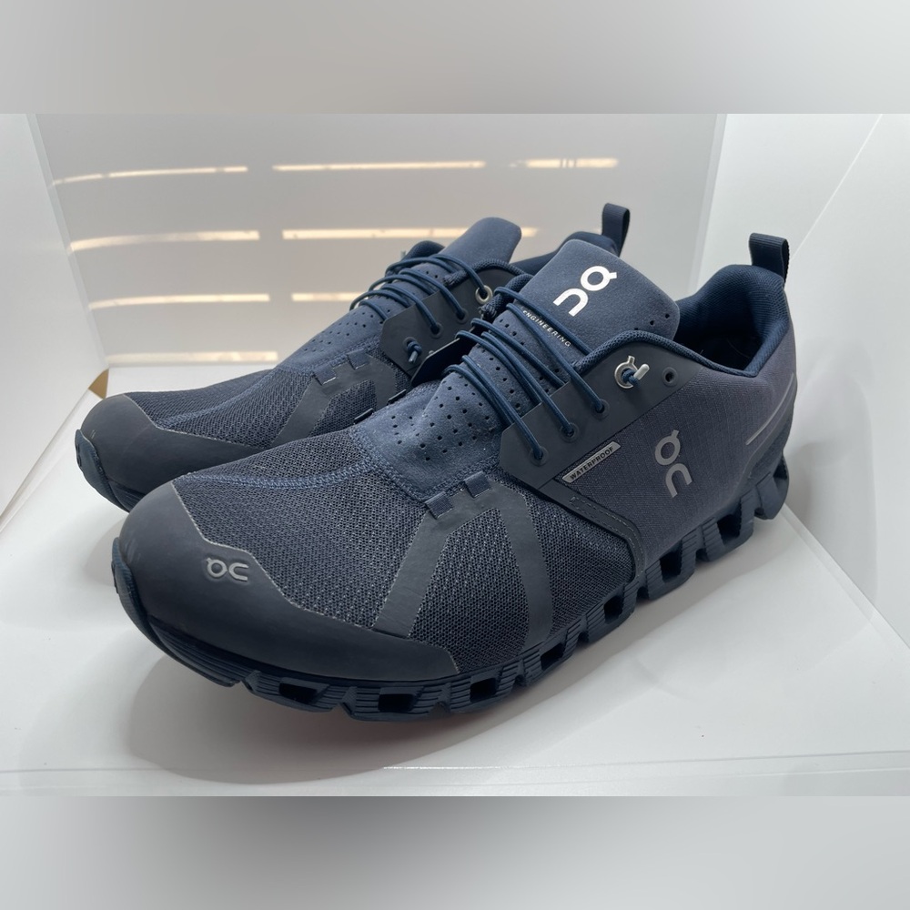On Cloud Waterproof Running Men’s 13